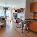 Acogedor En בוירו